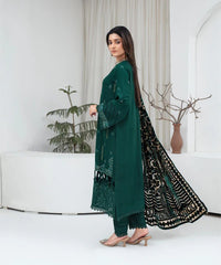 Creation Dhanak 3PC Chikankari Embroidered Shirt with Velvet Plachi Shawl – ZB2105