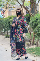 Karandi Printed 3-Piece Suit with Dupatta & Trouser – ZB1707