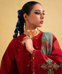 Dhanak Embroidered 3-Piece Suit with Digital Printed Wool Shawl – ZB3437