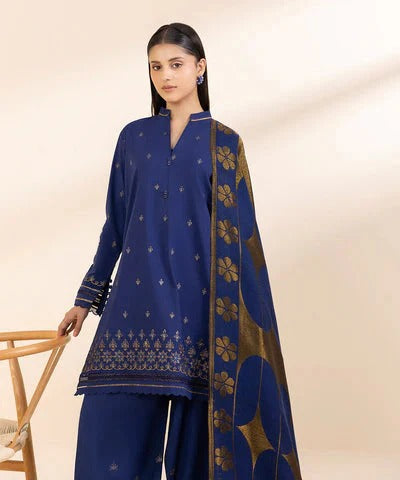 Embroidered Lawn 3-Piece Suit with Digital Printed Dupatta – ZB1001