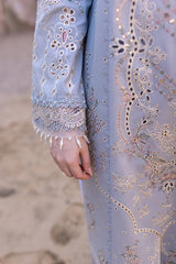 Embroidered Lawn 3-Piece Suit with Organza Dupatta – ZB1235