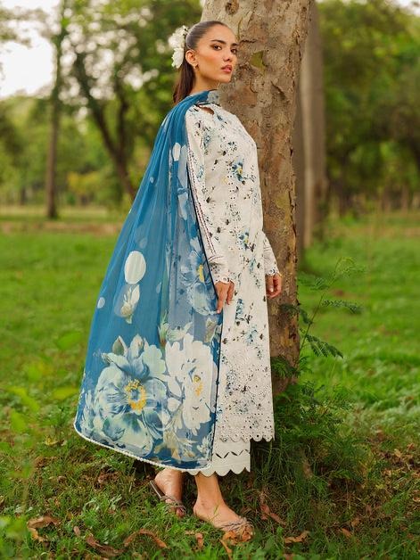 Printed Lawn 3-Piece Suit with Voile Dupatta – ZB1546
