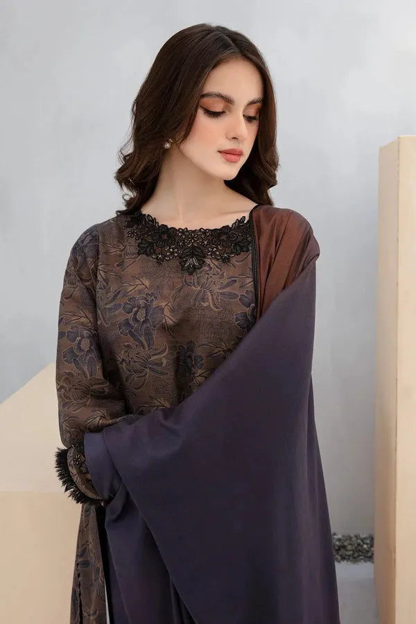 Baroque Karandi Printed 3-Piece Suit with Dupatta & Trouser – ZB804